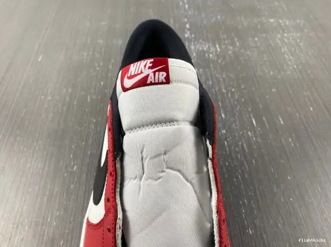 705329-600 Chicago 1 Jordan Retro Low Air 0614